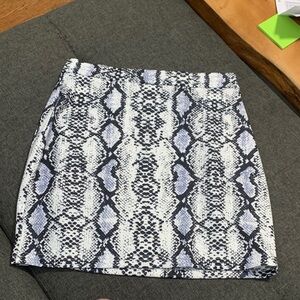 SHEIN Black and White Snake Print Mini Skirt